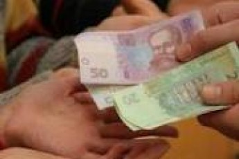 Волинські статистики знову переконують, що зарплати в області зросли