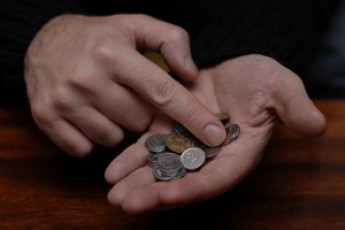 Голова Волинської ОДА запевнив волинян, що в них – пристойна зарплата