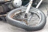 В Горохові зіткнулися автомобіль і мотоцикл, водій останнього госпіталізований