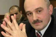 Опозиція вимагає не подавати на підпис президенту мовний законопроект