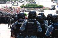 Облогу Українського дому знято - «боягуз»  не прийшов