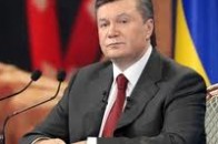 Янукович попросив Кабмін вдосконалити зміст мовного закону