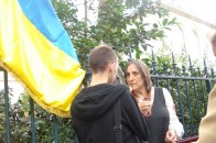 Проти злочинного мовного закону піднялися українці в Парижі