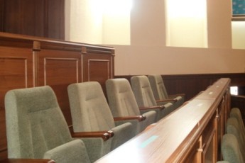 Стали відомі прізвища депутатів, які нахабно проігнорували позачергову сесію обласної ради