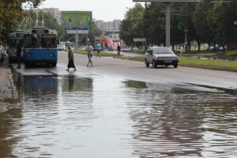 Затоплення електрощитової Луцької міської лікарні ліквідовували пожежники