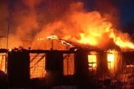 У Рівному вночі згорів лісопильний цех