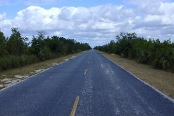 Міжнародна траса ледь не злетіла в повітря