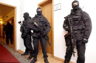 На Волині податківець влаштував незаконні «маски-шоу» на ливарному заводі