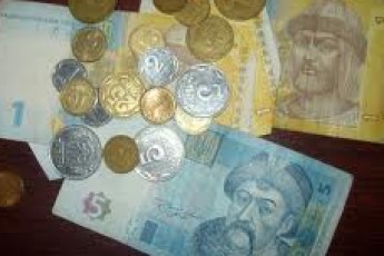 Кабмін підвищив стипендії студентам на 6 гривень