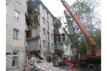 Луцький виконком відклав вирішення долі сумнозвісного будинку на Рівненській