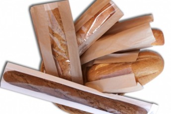 У Луцьку хочуть, щоб магазини використовували лише паперові пакети