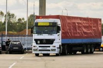 Луцький депутат рятуватиме будинки від вантажівок
