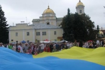 Що чекає лучан у святкові дні (програма заходів)