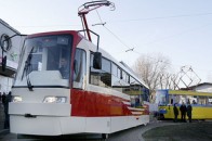Трамваї, куплені для столиці у Луцьку, коштують вполовину дорожче, ніж ті, що виготовляють у Києві