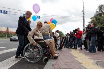 У Луцьку понизять бордюри у відповідності до європейських норм