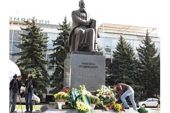 У Луцьку вшанували пам'ять Михайла Грушевського