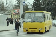 На луцьких зупинках через місяць з’являться графіки руху маршруток