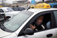 У Луцьку пасажир грабував таксистів