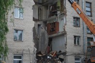 Горезвісний будинок на Рівненській ще не відремонтували, як вже обікрали