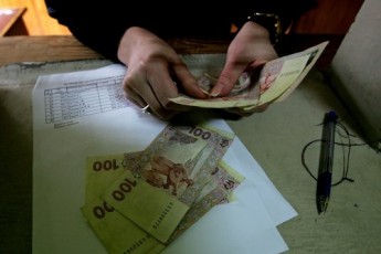 З початку року волинянам, які потрапили у складні життєві обставини виплатили 1,4 мільйона гривень