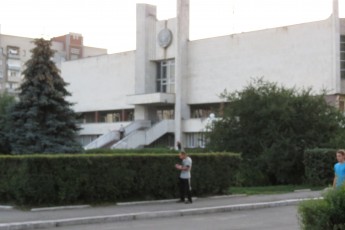 Межі скверу за луцьким  РАЦСом все ж  затвердили