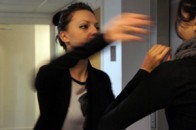 Лучанки, не поділивши місце на танцмайданчику, вирішили суперечку бійкою