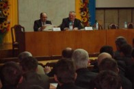 Клімчук наказав керівникам місцевих рад поставити пріоритети у роботі на земельні та майнові питання