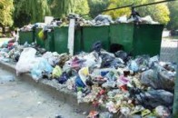Лучани не хочуть платити за вивіз сміття?