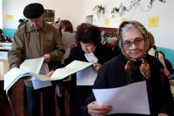 Гузь змушує Клімчука профінансувати проміжні вибори до Волинської обласної ради