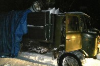 На кордоні з Білоруссю затримано двоє волинян, які намагались перевезти 39 тюків контрабандного одягу