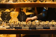 У Луцьку ледь не пограбували ювелірний магазин