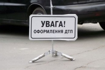 Лучанка через необачність потрапила під колеса автівки