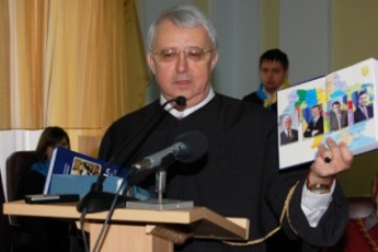 Ректору київського вишу присвоїли статус почесного доктора СНУ ім. Лесі Українки
