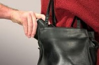 Крадія гаманців засадили за грати на п'ять років