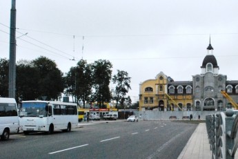 Маршруткам заборонять стояти на Привокзальному майдані Луцька?