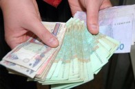 Волинська влада тішиться 20-м місцем у рейтингу за рівнем заробітної плати, маючи 4,3 мільйони боргу