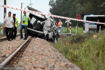 Волинського пенсіонера, який спричинив ДТП з електропоїздом, посадили за грати на 3 роки