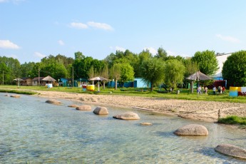 Прокурор Нововолинська подав до суду на власників дитячого табору 
