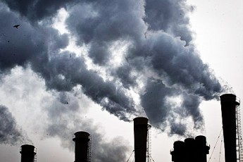 Волиняни, які живуть на самому газовому родовищі, потерпають від шкідливих викидів