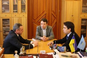 На Волині збирають кошти на придбання слухових апаратів для малечі