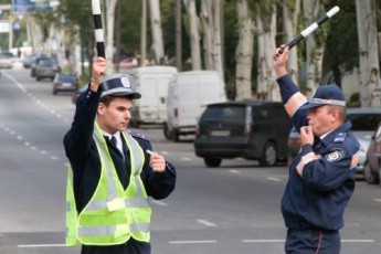 Найбільше правопорушень на волинських дорогах через перевезення пасажирів понад встановлену кількість