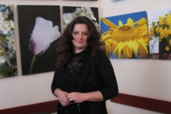 У Луцьку відкрилася виставка авторського фото на полотні «Дарую погляд»