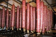 Волинські ДАІшники влаштували погоню за рівненським водієм через 2 ящики ковбаси