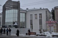 Боротьба за право: МАФ біля Волинського окружного адмінсуду збираються знести, попри законність його встановлення