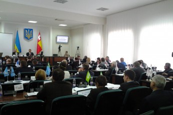 Розлючений мер Луцька переніс сесію на наступний день