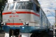 У Луцьку дизель-поїзд мало не збив людину