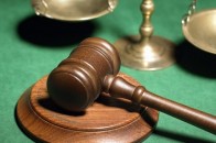 Суд відібрав у чоловіка ласий шмат землі у передмісті Луцька
