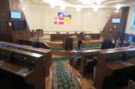Волинські депутати пів дня критикували Клімчука і розійшлися, розглянувши лише половину питань