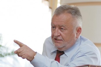 Клімчук вимагає в волинських будівельників вчасно виконувати свої роботи