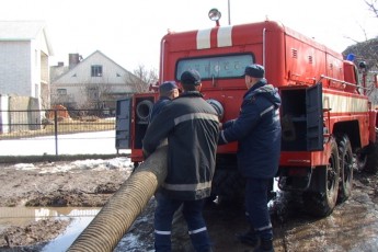 Волинь все ще залишається підтопленою